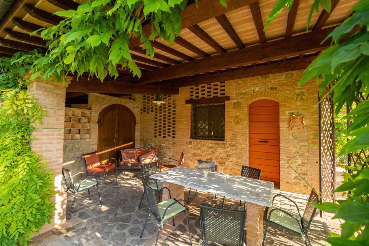 Agriturismo Canale Peccioli Exterior photo