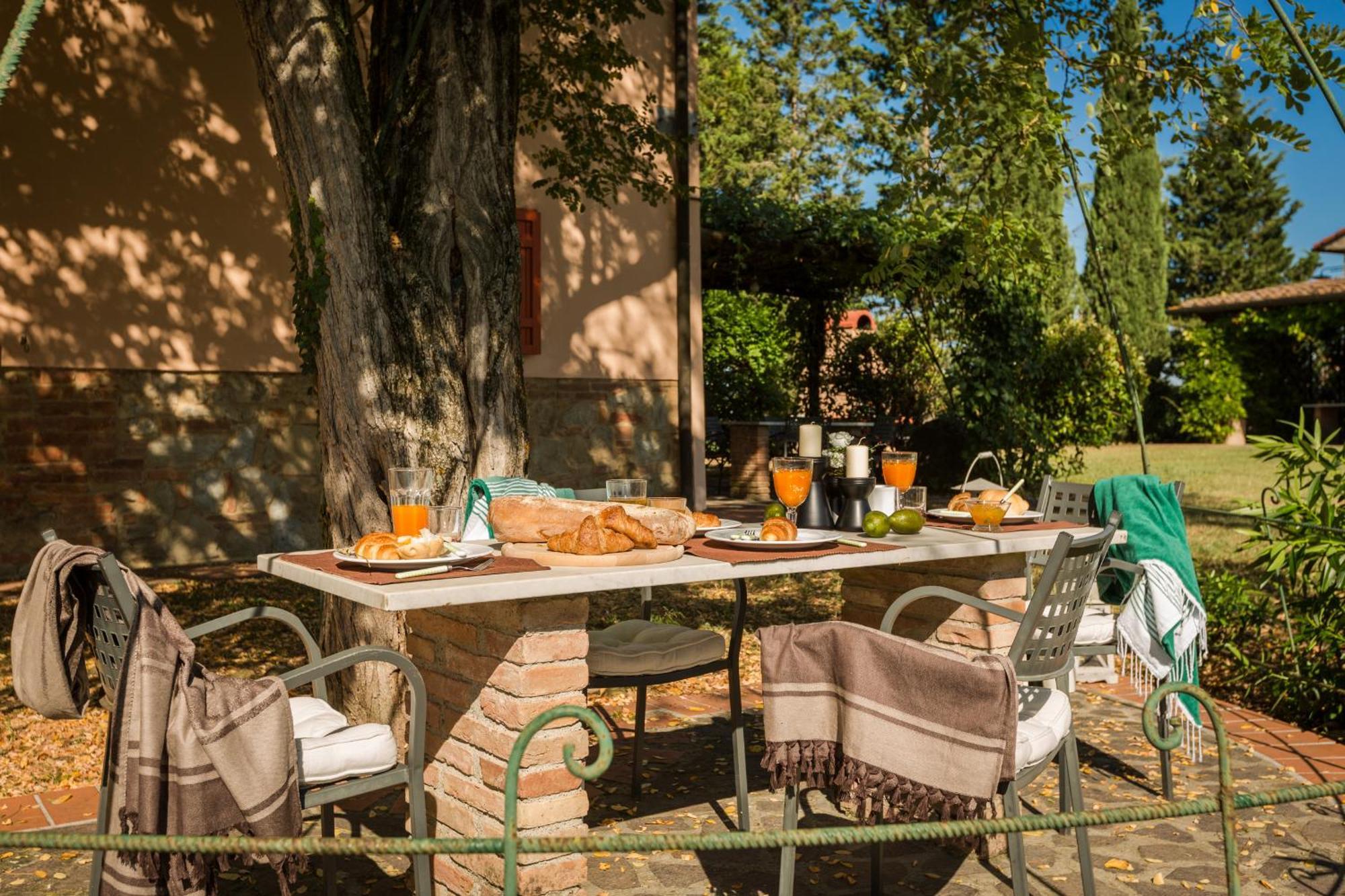 Agriturismo Canale Peccioli Exterior photo